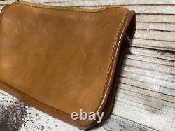 1970's COACH Bonnie Cashin British Ran Basic Bag Leatherware Clutch NYC Vintage