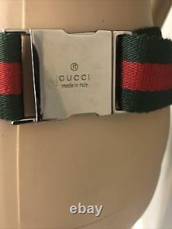 Authentic Vintage Gucci logo tan fanny belt bag red and green strap
