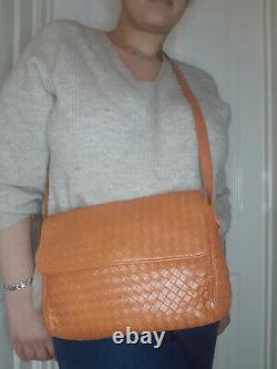 Bottega Veneta Vintage Intrecciato Nappa Orange Tan Woven Leather Shoulder Bag /