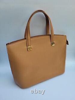 CÉLINE Bag. Authentic Celine Vintage Tan / Camel Leather Shoulder Tote Bag