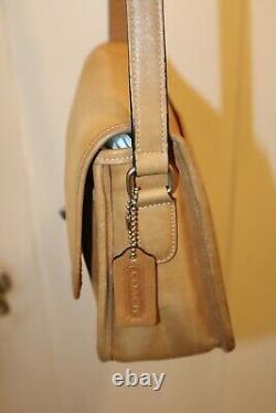 COACH Beige Tan Putty Leather Crossbody City Bag Purse Large Vintage EUC #9790