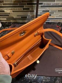 COACH Vintage Legacy Geometric HandBag 9044 Tangerine Orange RARE