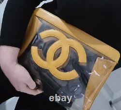 Chanel Vintage 1990's Clear Vinyl Yellow Tan Leather Large CC Logo Clutch Pouch
