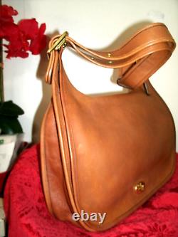 Coach Vintage Crescent Bag No. 9718 Iconic LG British Tan Leather Shoulder Bag EC