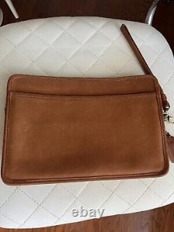 Coach Vintage Leather Tan Clutch Wristlet Bag