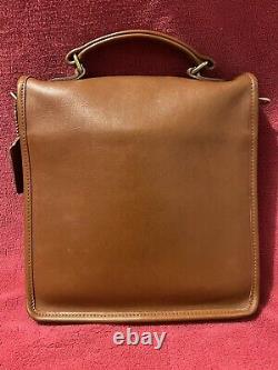 Coach Vintage Willis Station 5130 Leather Crossbody Bag British Tan Made USA