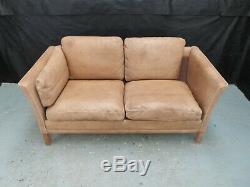 EB647 Tan Leather Two-Seater Sofa Danish Vintage Retro Settee Mid-Century Modern