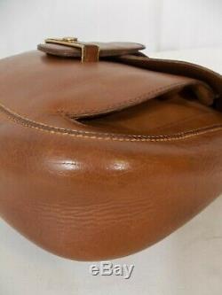 GUCCI Italy Vtg Deep Tan All-Leather & Gold Medium Shoulder Purse with GG Flap