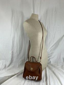 Genuine vintage COACH Regina 9983 tan leather crossbody shoulder bag with handle