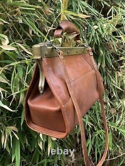 Genuine vintage small tan leather Gladstone handbag purse retro