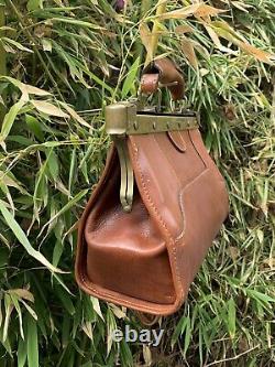 Genuine vintage small tan leather Gladstone handbag purse retro