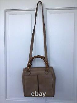 Gucci Vintage tan Leather purse, bamboo handles & shoulder strap purse, Italy