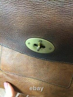 MULBERRY Antony Oak Leather Small Crossbody Bag. Fair vintage Condition