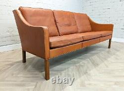 Mid-Century Vintage Danish Tan Leather Borge Mogensen Model'2209' 3 Seater Sofa