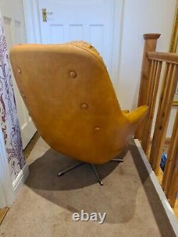 Original Tanned Retro Swivel Egg chair (Vintage 1960s/1970s) MCM