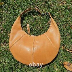 Salvatore Ferragamo vintage genuine tan leather Crescent boho handbag shoulder