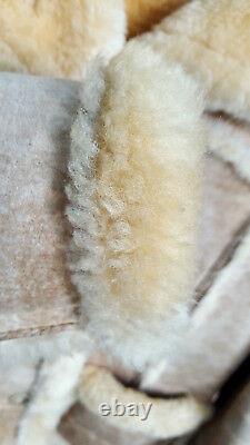 Sherpa Leather Jacket-Vtg-Mountian Woman-10-Tan-Buttons-Fur Lined-Winter Coat
