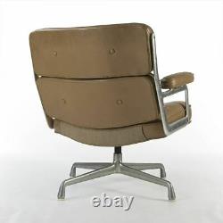 Tan Herman Miller Original Vintage Eames 675 Time Life Executive Lounge Chair