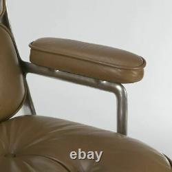 Tan Herman Miller Original Vintage Eames 675 Time Life Executive Lounge Chair