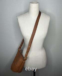 VINTAGE COACH Bag MAGGIE Duffle Feeder Bucket British Tan Leather Shoulder 9019