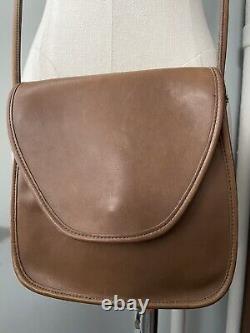 Vintage 1980s COACH British Tan Lindsay Crossbody Leather Bag Purse 9888 USA