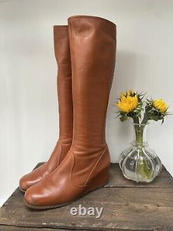 Vintage 70s Tan Leather Boots Wedge Heel Size 6 Morlands