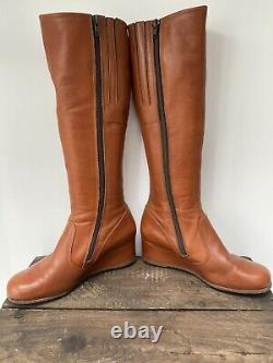 Vintage 70s Tan Leather Boots Wedge Heel Size 6 Morlands