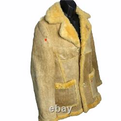 Vintage 80s Sheepskin Coat 42 Tan Shearling Elk Horn Button Marlboro Man Schott