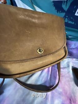 Vintage COACH Leather British Tan Turn Lock Purse Shoulder Bag & Pouch READ
