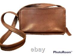 Vintage Coach Brown Glove-Tanned Full Grain Leather Cowhide Shoulder Bag Purse