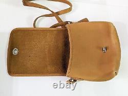 Vintage Coach Camel Tan Leather Companion Flap Crossbody Shoulder Bag 9076 y2k