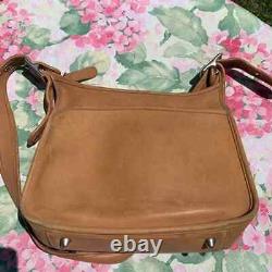 Vintage Coach Light Tan Leather Bag