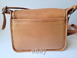 Vintage Coach Rambler Legacy 9061 British Tan Leather Crossbody Shoulder Bag