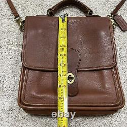 Vintage Coach Willis Station 5130 Brown Tan Leather Crossbody Bag