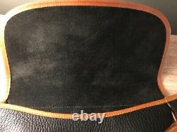 Vintage DOONEY & BOURKE Black/Tan Leather Equestrian Crossbody Shoulder Bag 80's
