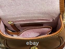 Vintage Dooney & Bourke All-Weather Caramel Leather Big Duck Bag