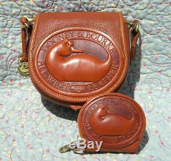 Vintage Dooney and Bourke Big Duck Shoulder Bag British Tan U. S. A