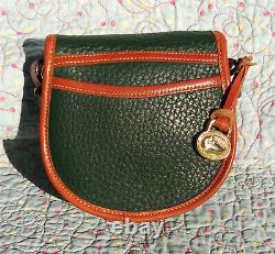Vintage Dooney and Bourke Big Duck Shoulder Bag Fir Green / Tan U. S. A