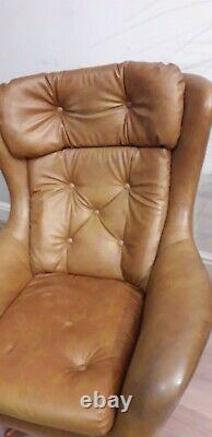 Vintage Mid Century 60s, 70s, Swivel Rocking Icon Armchair / chair, Tan