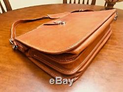 Vintage S. American Tan Saddle Leather Attorney-Doctor Briefcase / Messenger Bag