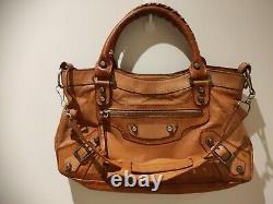 Vintage Tan Brown LUSH Leather Handbag With Bronze Coloured Hardware
