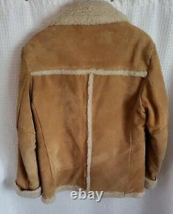 Wellington Tan Suede Leather Sherpa Coat Barn Jacket Men's Size 40 R Vintage USA